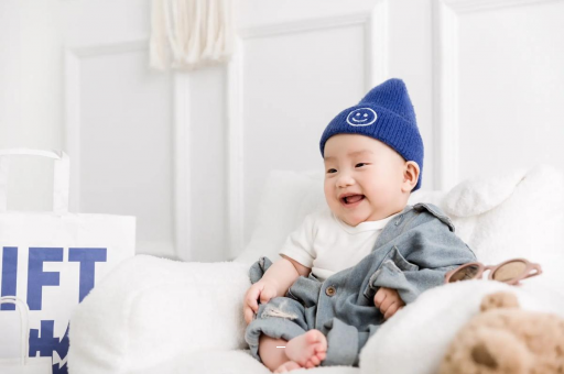 巴中宝宝囟门闭合时间